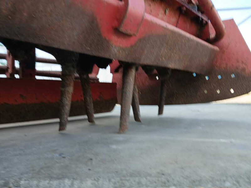 Lely Lelyterra 300-22 - Grade rotativa: foto 5 Lely Lelyterra 300-22 - Grade rotativa: foto 5