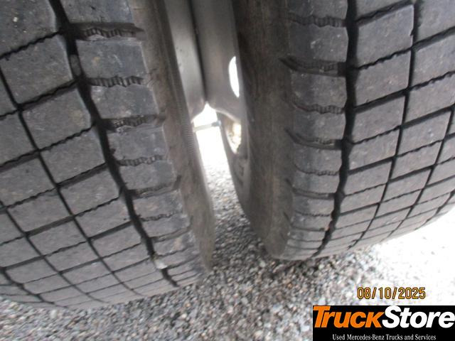 FUSO Canter 7C15 - Camião polibenne: foto 2 FUSO Canter 7C15 - Camião polibenne: foto 2