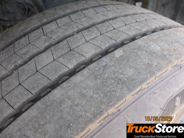 Mercedes-Benz Arocs 1846 LK - Camião multibenne: foto 2 Mercedes-Benz Arocs 1846 LK - Camião multibenne: foto 2