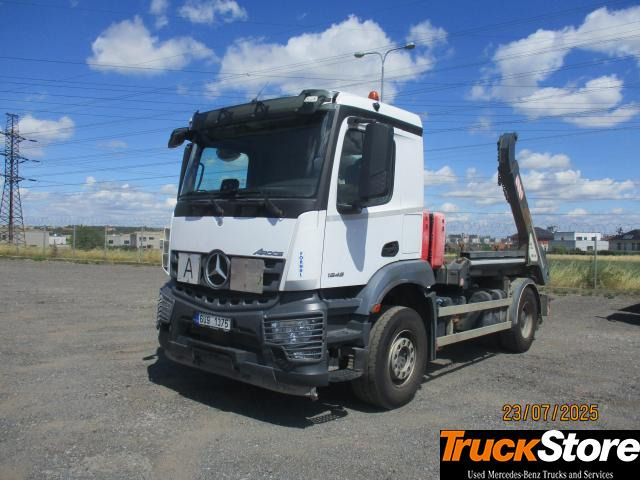 Mercedes-Benz Arocs 1846 LK - Camião multibenne: foto 1 Mercedes-Benz Arocs 1846 LK - Camião multibenne: foto 1