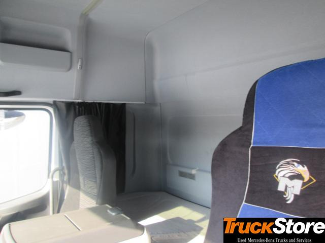 Mercedes-Benz Atego 1227 L - Camião furgão: foto 4 Mercedes-Benz Atego 1227 L - Camião furgão: foto 4