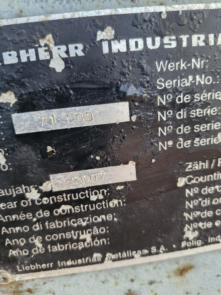 Liebherr 71EC B kreuz 3,80x3,80m - Guindaste: foto 2 Liebherr 71EC B kreuz 3,80x3,80m - Guindaste: foto 2