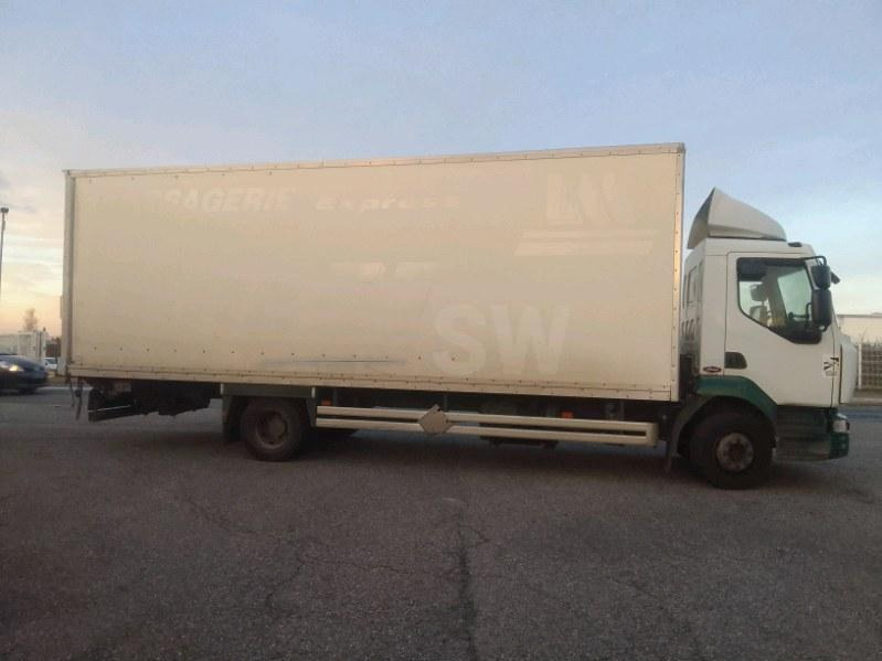 Renault Midlum 270 - Camião furgão: foto 3 Renault Midlum 270 - Camião furgão: foto 3