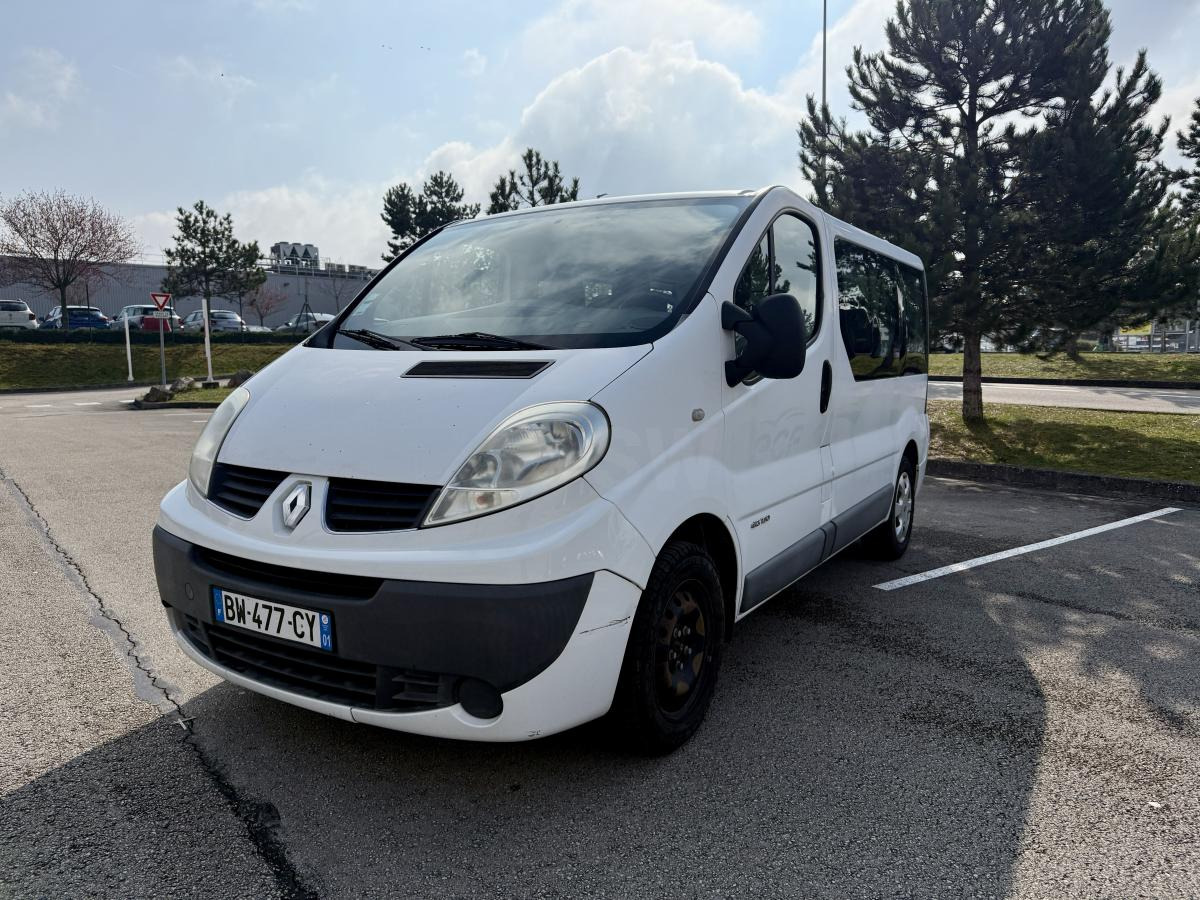 Renault Trafic - Furgão de passageiros: foto 1 Renault Trafic - Furgão de passageiros: foto 1