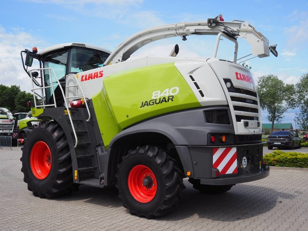 Claas Jaguar 840 - Picadora de forragem automotriz: foto 2 Claas Jaguar 840 - Picadora de forragem automotriz: foto 2