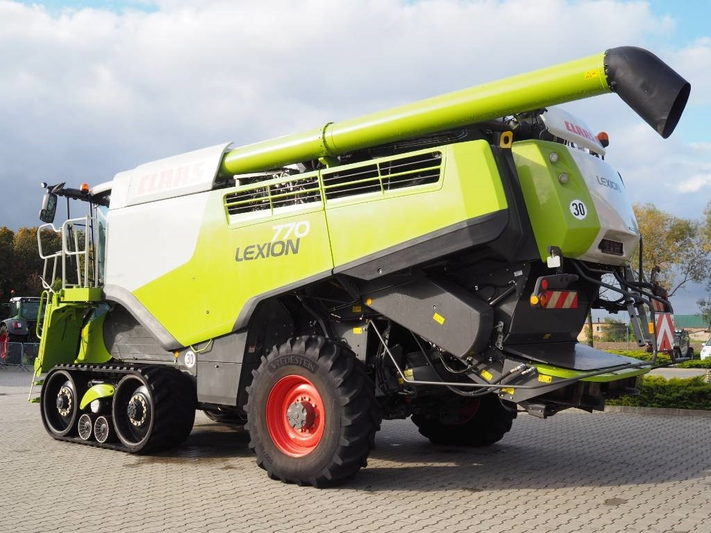 Claas Lexion 770 TT - Ceifeira debulhadora: foto 2 Claas Lexion 770 TT - Ceifeira debulhadora: foto 2