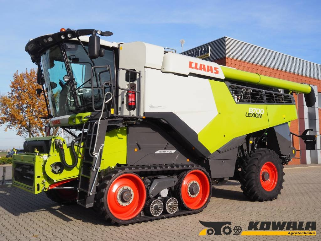 Claas Lexion 8700TT + V1080 2-stage threshing drum drive - Ceifeira debulhadora: foto 1 Claas Lexion 8700TT + V1080 2-stage threshing drum drive - Ceifeira debulhadora: foto 1
