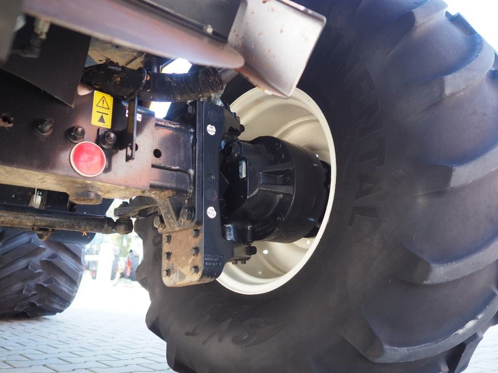 Ceifeira debulhadora New Holland CR 9090: foto 10