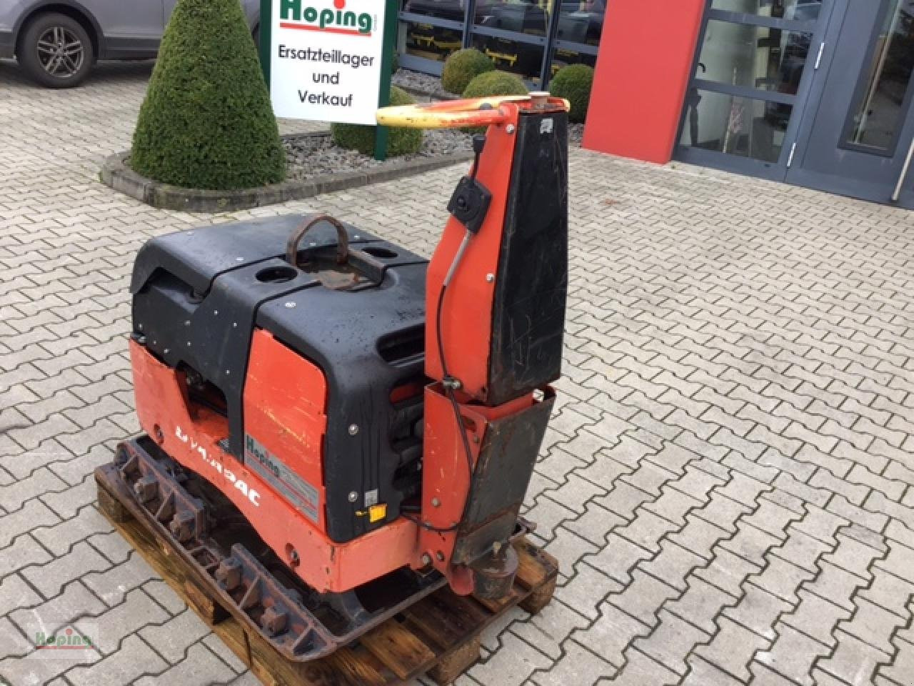 DYNAPAC LH 700 - Placas vibratórias: foto 2 DYNAPAC LH 700 - Placas vibratórias: foto 2