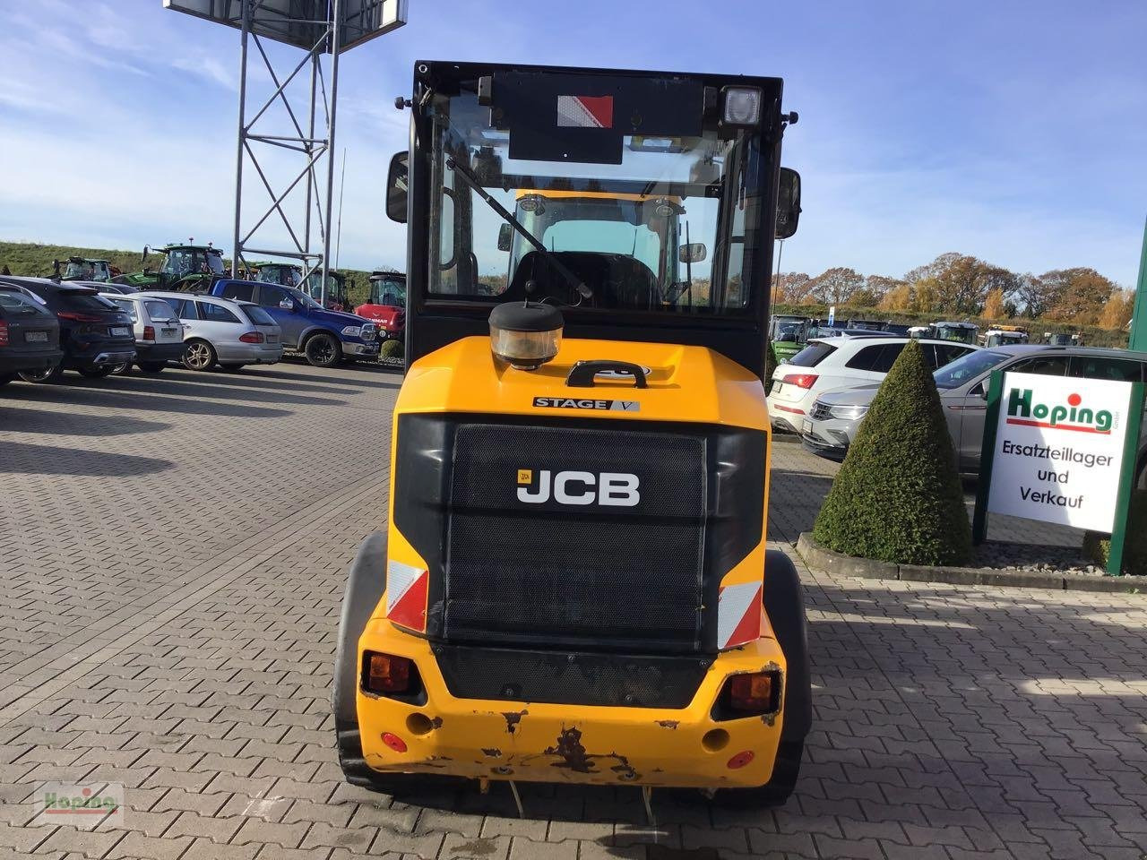 Carregadora articulada JCB 403 PLUS: foto 6