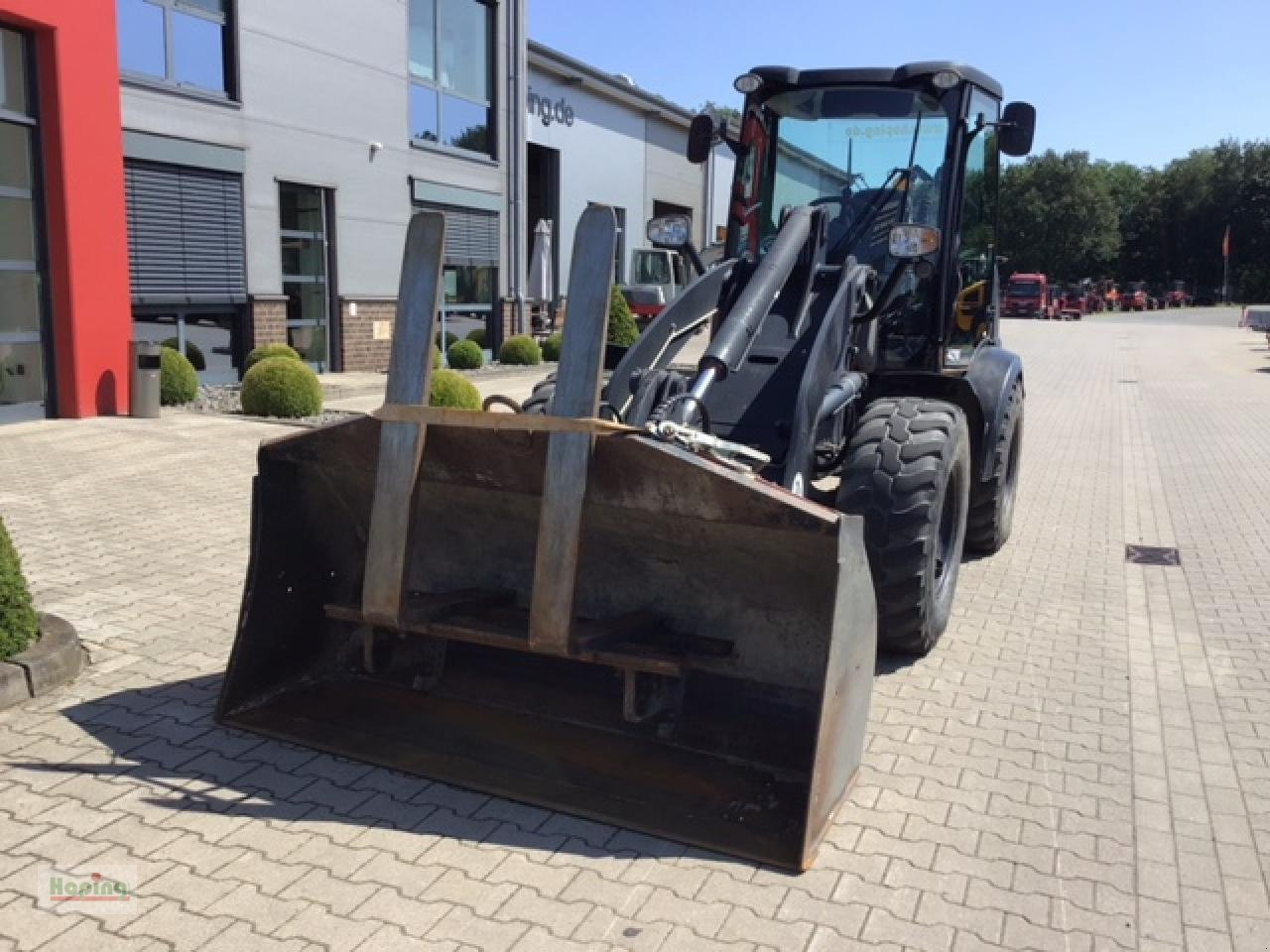 JCB 409 - Pá carregadora de rodas: foto 3 JCB 409 - Pá carregadora de rodas: foto 3