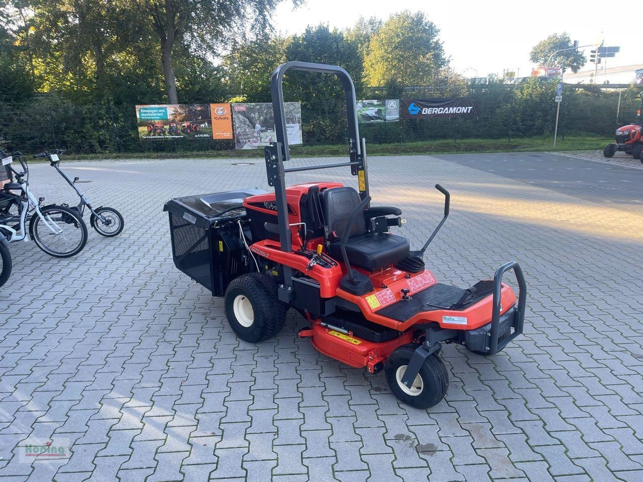 Kubota GZD 15 LD - Cortador de grama: foto 4 Kubota GZD 15 LD - Cortador de grama: foto 4