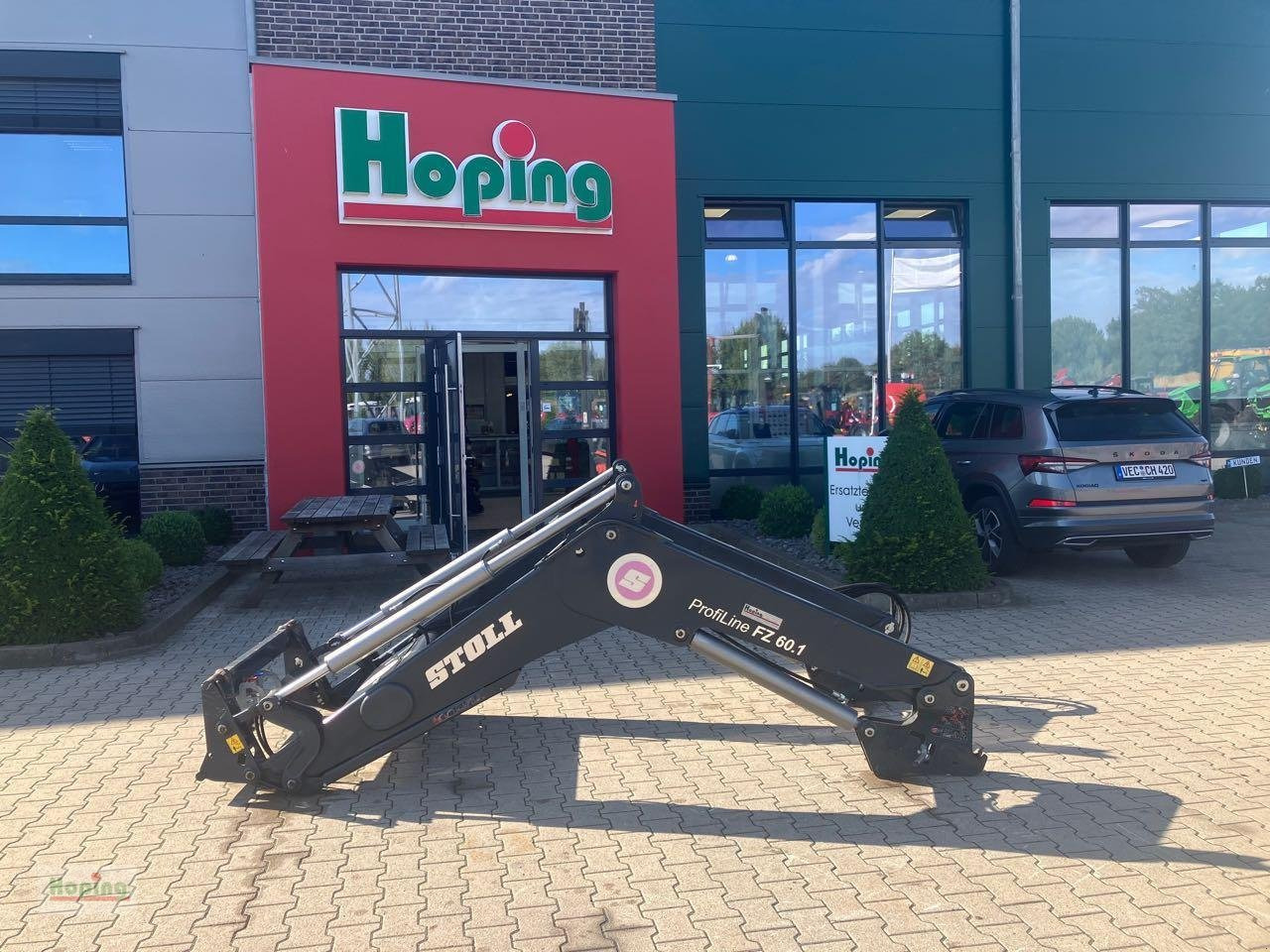 Stoll FZ 60.1 - Carregador frontal para o trator: foto 1 Stoll FZ 60.1 - Carregador frontal para o trator: foto 1