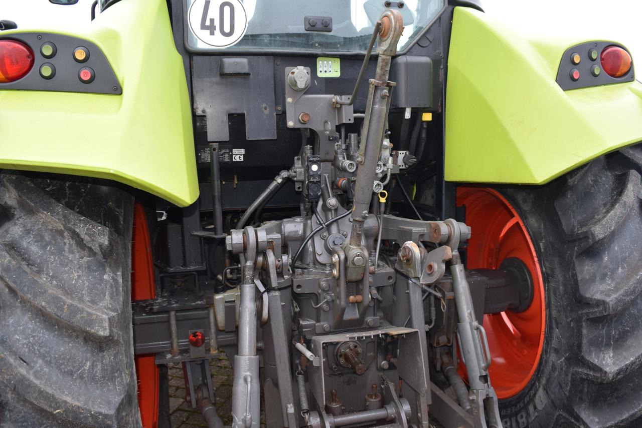 CLAAS Arion 420 CIS - Trator: foto 5 CLAAS Arion 420 CIS - Trator: foto 5