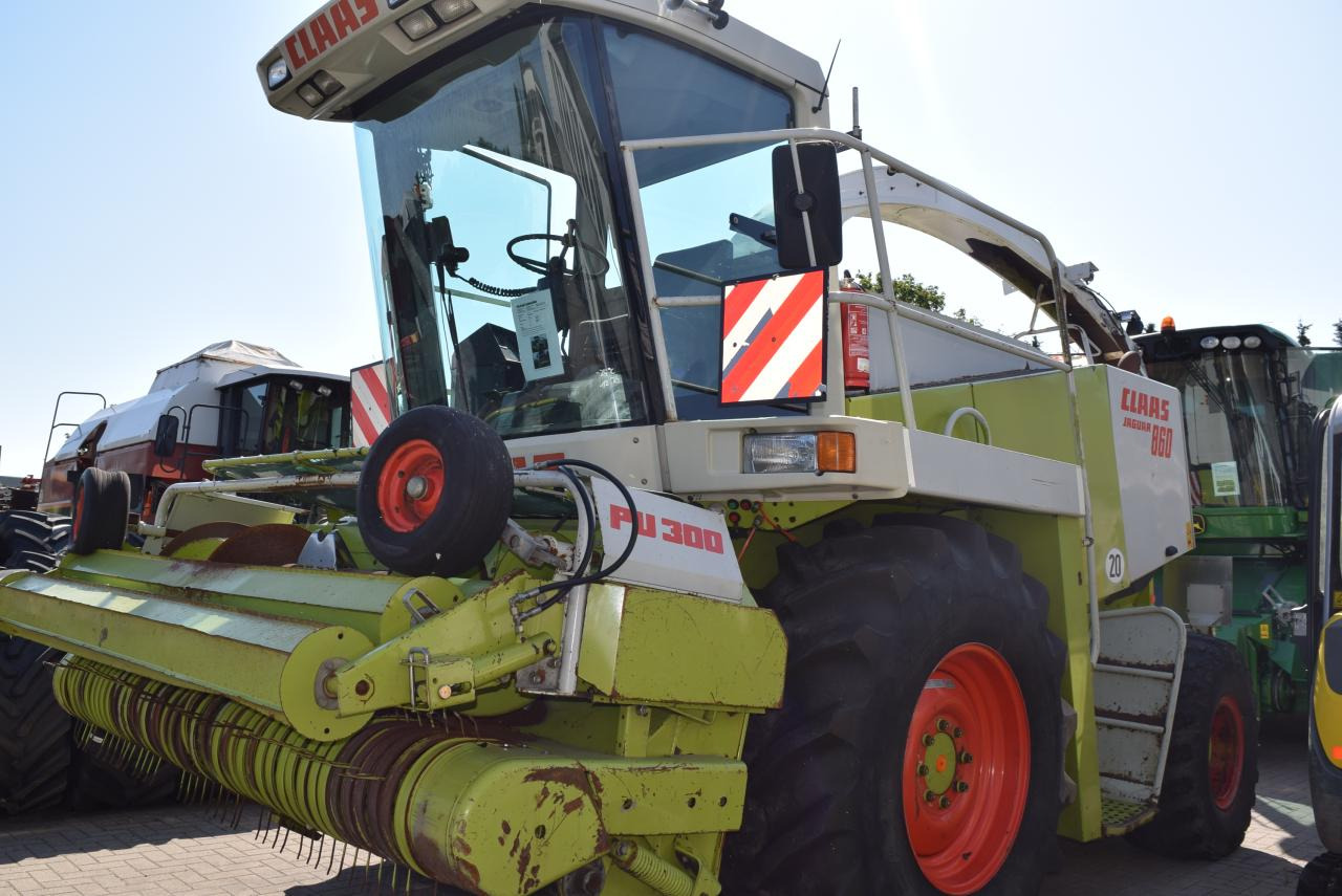 CLAAS Jaguar 860 - Picadora de forragem automotriz: foto 2 CLAAS Jaguar 860 - Picadora de forragem automotriz: foto 2