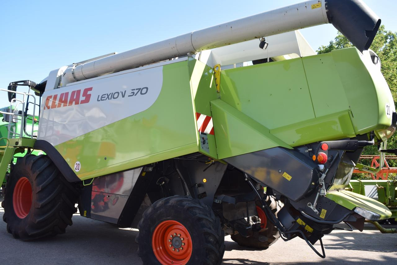 CLAAS Lexion 570 *4x4* - Ceifeira debulhadora: foto 4 CLAAS Lexion 570 *4x4* - Ceifeira debulhadora: foto 4