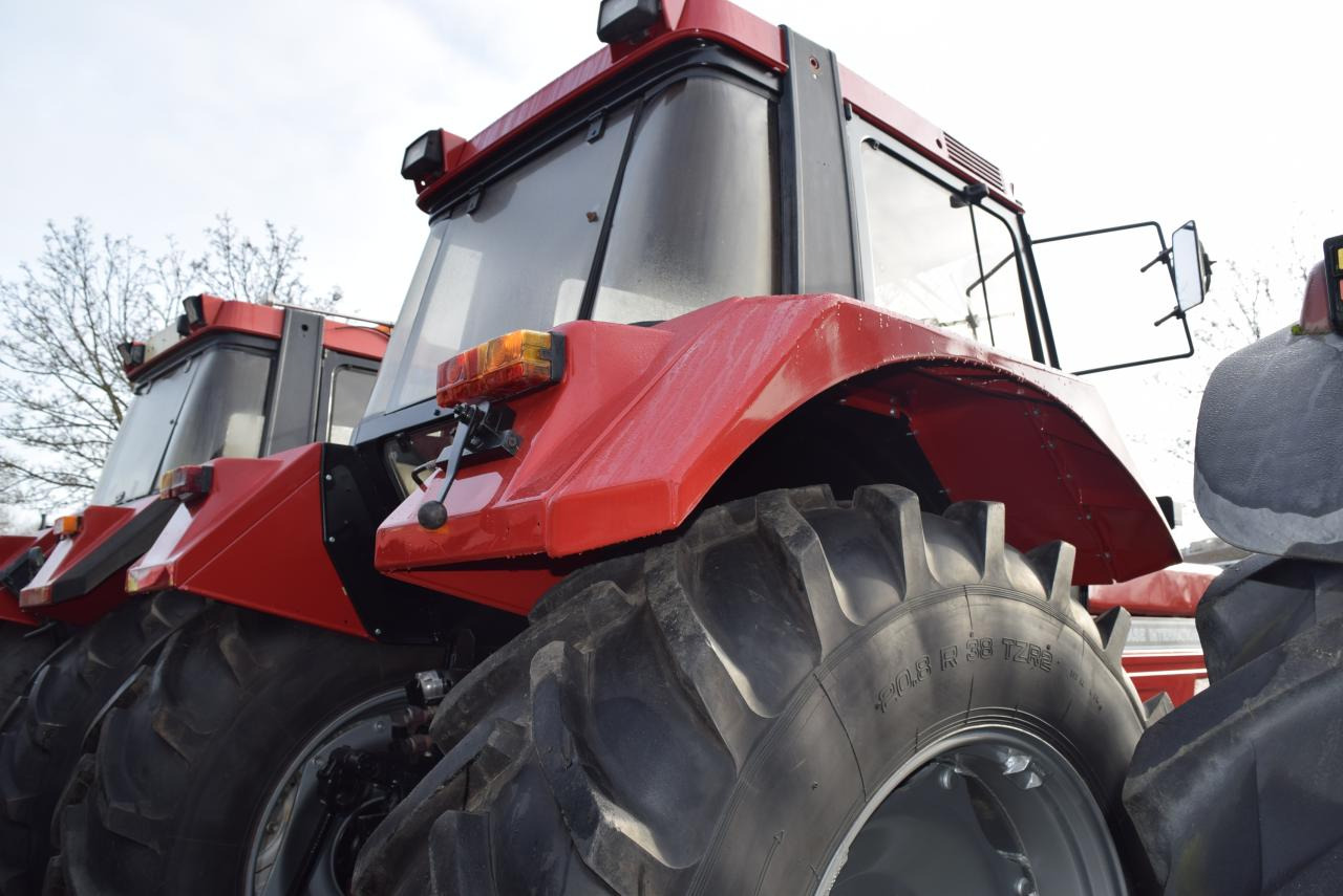 Case-IH 1455 XL A - Trator: foto 5 Case-IH 1455 XL A - Trator: foto 5