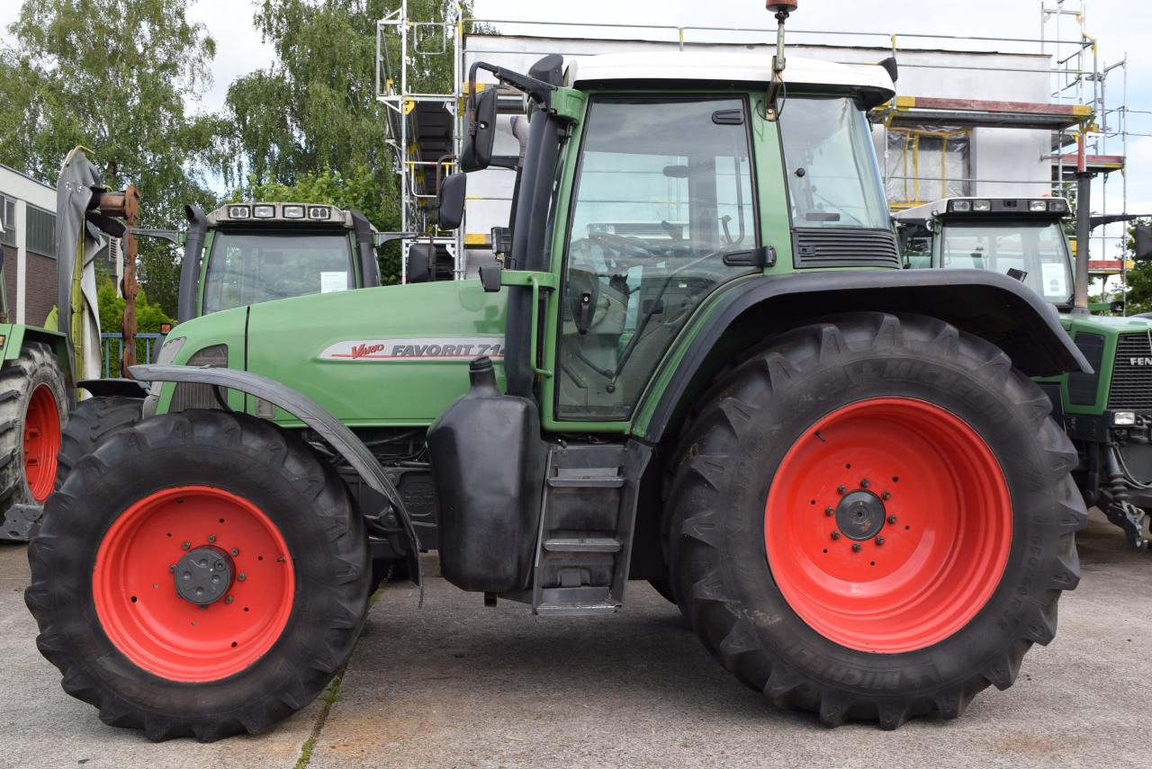 Fendt 714 Vario - Trator: foto 1 Fendt 714 Vario - Trator: foto 1