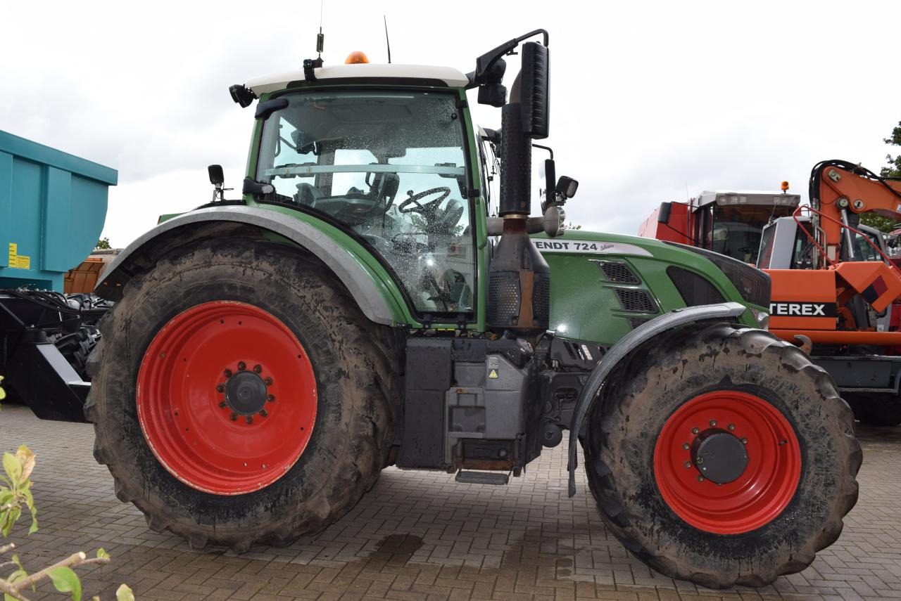Fendt 724 Vario TMS SCR ProfiPlus - Trator: foto 4 Fendt 724 Vario TMS SCR ProfiPlus - Trator: foto 4