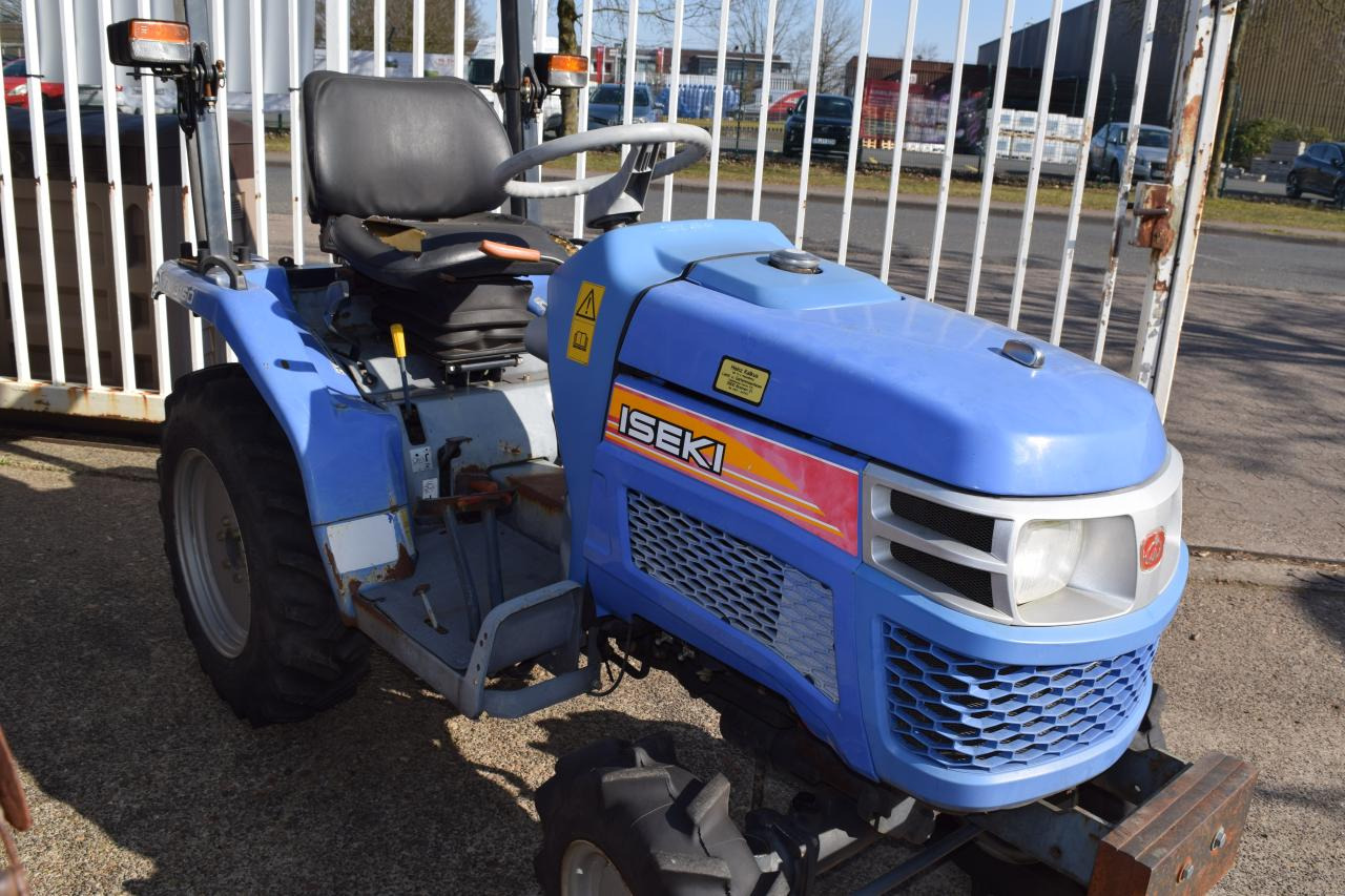 Iseki TM 3160 - Tractor pernalta: foto 4 Iseki TM 3160 - Tractor pernalta: foto 4