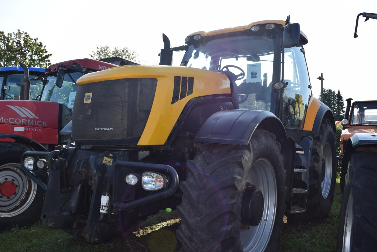 JCB Fastrac 8250 - Trator: foto 2 JCB Fastrac 8250 - Trator: foto 2