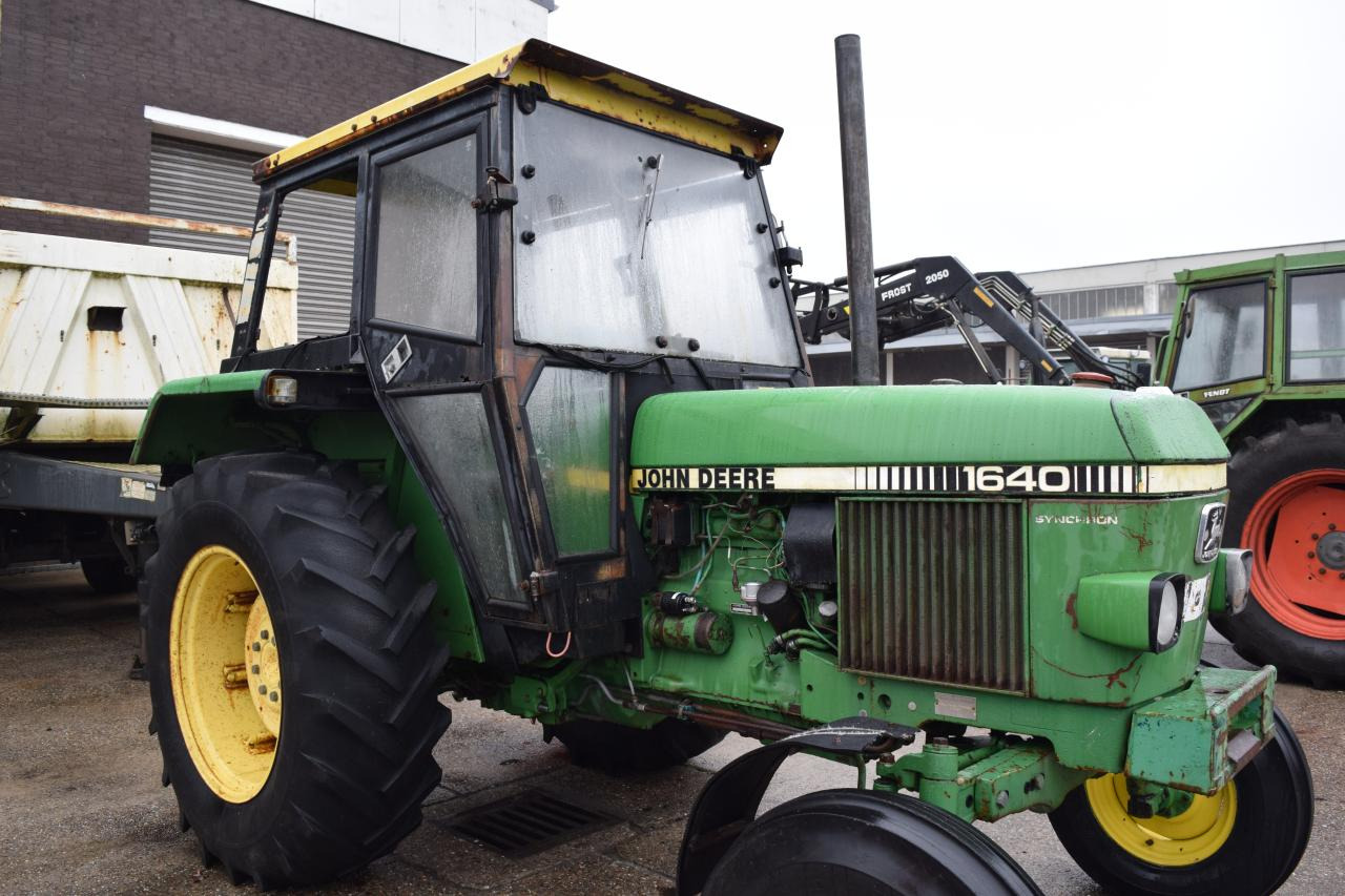 John Deere 1640 - Trator: foto 3 John Deere 1640 - Trator: foto 3