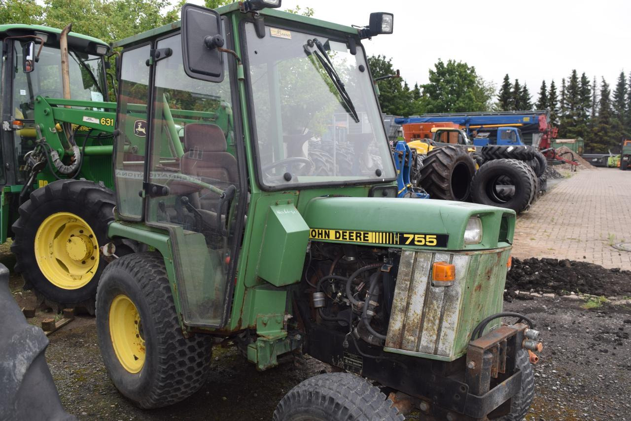 John Deere 755 - Trator: foto 4 John Deere 755 - Trator: foto 4
