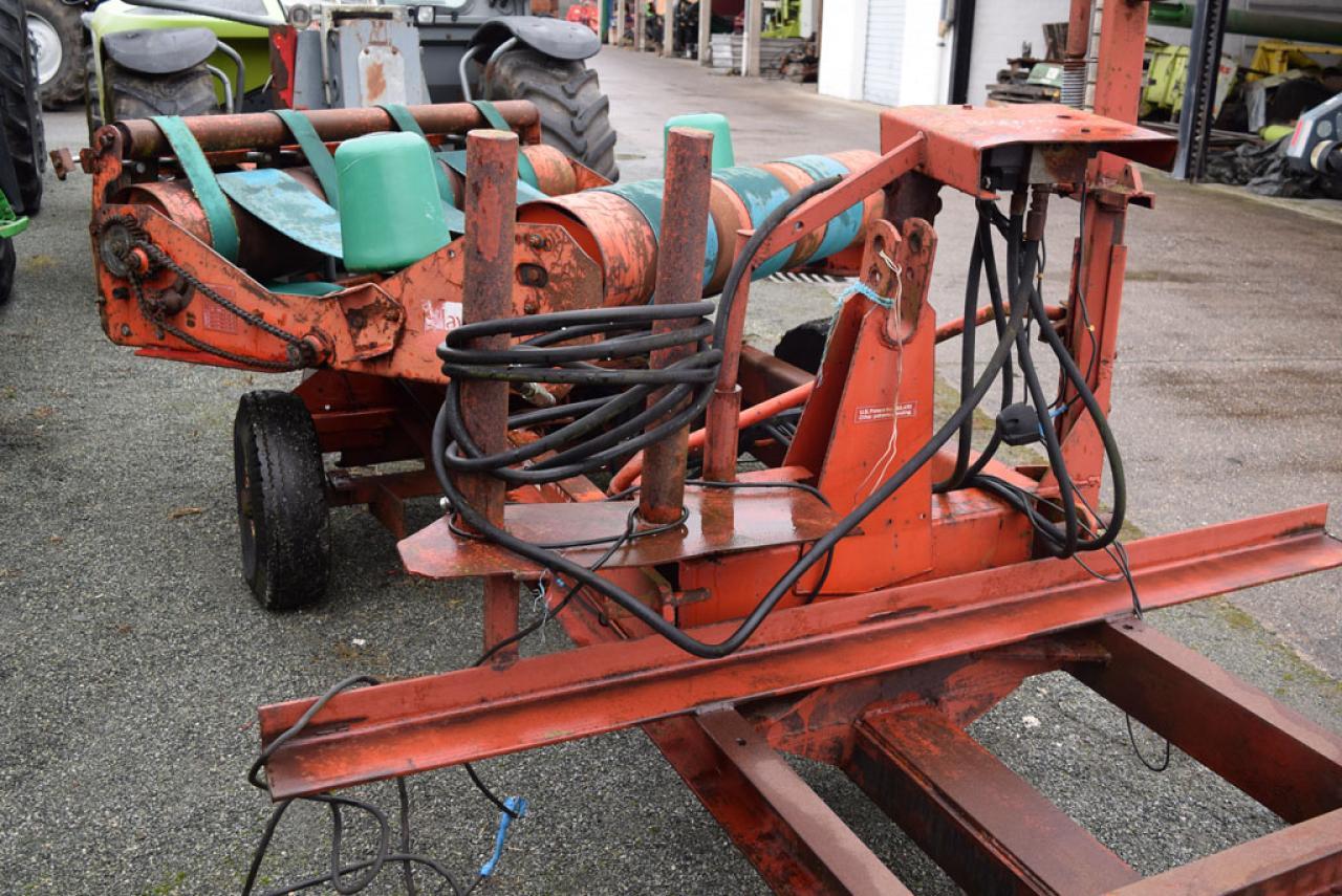 Kverneland UN7558 - Enfardadeira de fardos redondos: foto 3 Kverneland UN7558 - Enfardadeira de fardos redondos: foto 3