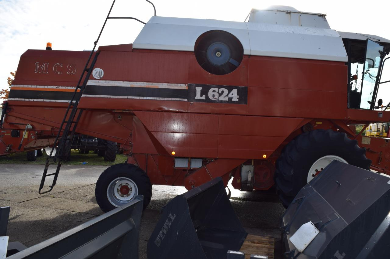 Laverda L624 - Ceifeira debulhadora: foto 3 Laverda L624 - Ceifeira debulhadora: foto 3