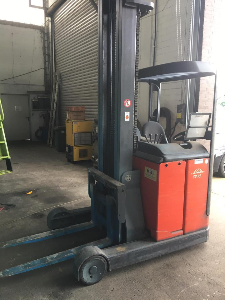 Linde R16 - Empilhador: foto 1 Linde R16 - Empilhador: foto 1