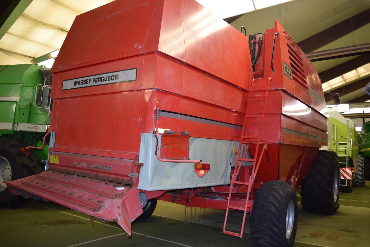 Ceifeira debulhadora Massey Ferguson MF 40 RS: foto 6