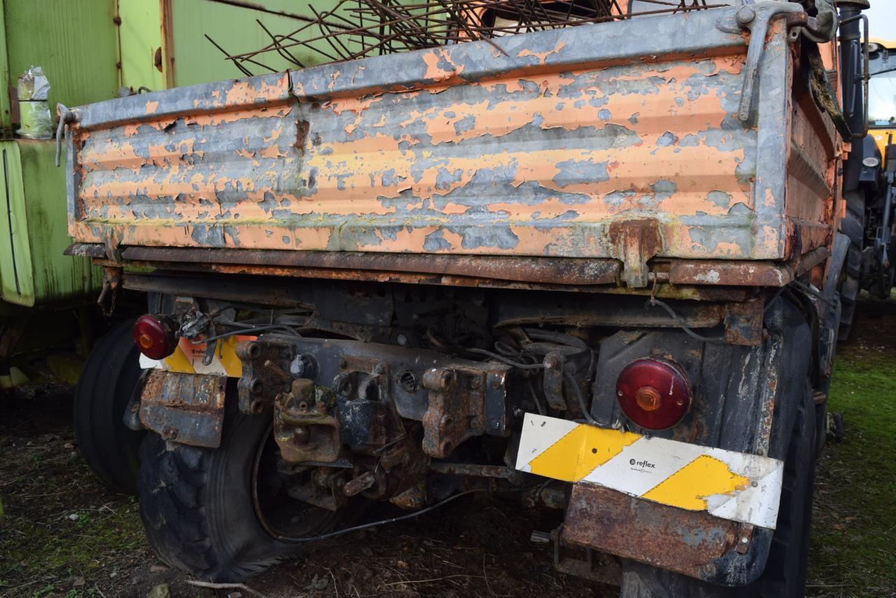 Mercedes-Benz Unimog U1200 - Trator: foto 5 Mercedes-Benz Unimog U1200 - Trator: foto 5