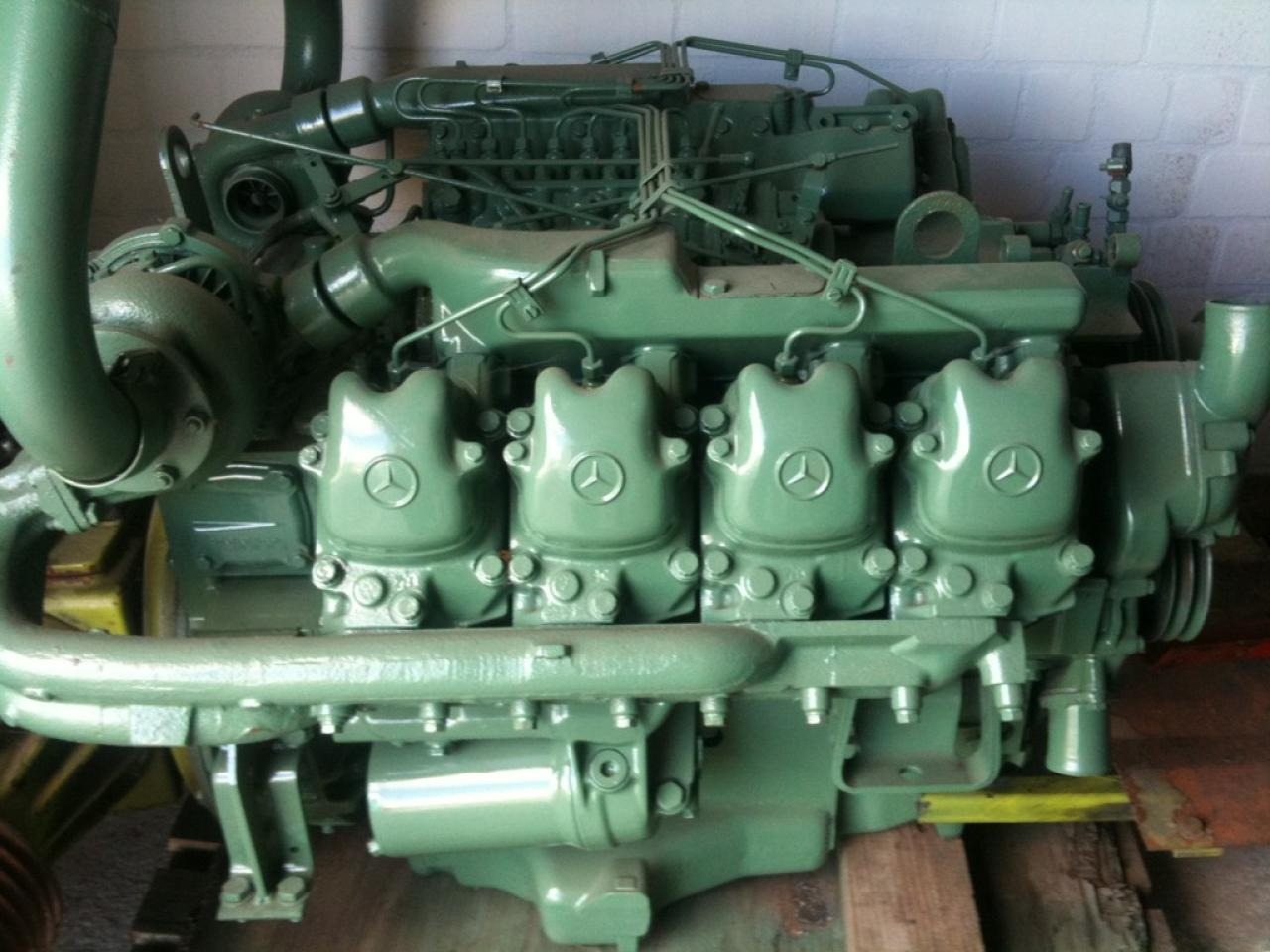 Mercedes-Benz OM 422.A *Motor* - Peça de reposição: foto 1 Mercedes-Benz OM 422.A *Motor* - Peça de reposição: foto 1