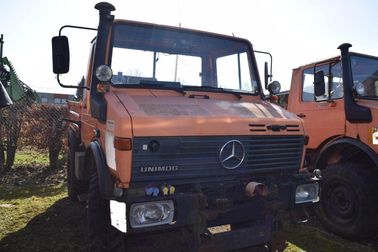 Mercedes-Benz Unimog U 1400 - Veículo municipal/ Especial: foto 2 Mercedes-Benz Unimog U 1400 - Veículo municipal/ Especial: foto 2