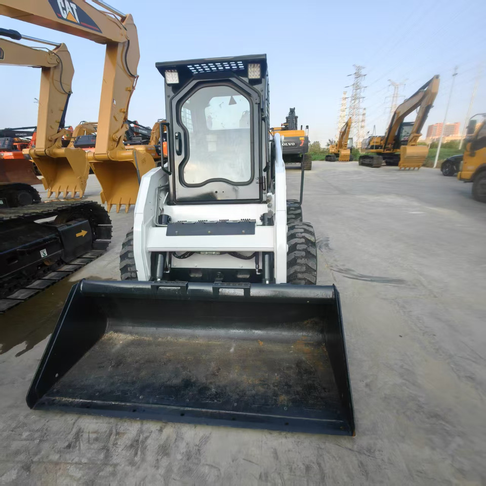 BOBCAT S160 - Mini pá carregadora: foto 5 BOBCAT S160 - Mini pá carregadora: foto 5