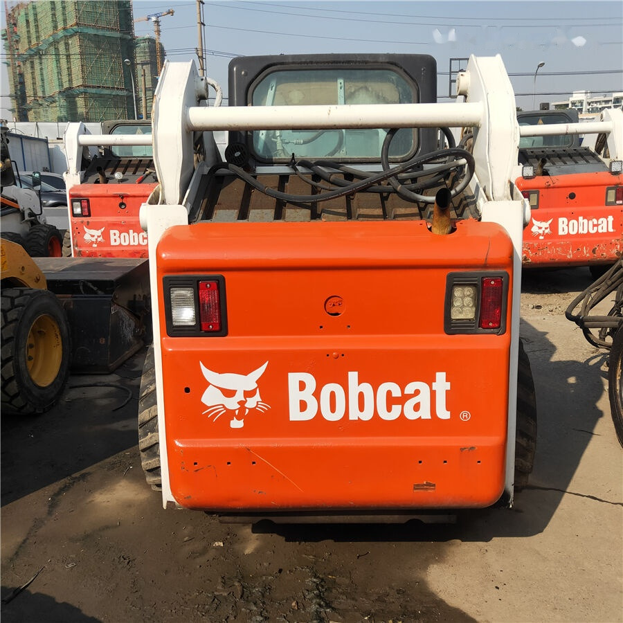 Bobcat S185 - Mini pá carregadora: foto 1 Bobcat S185 - Mini pá carregadora: foto 1