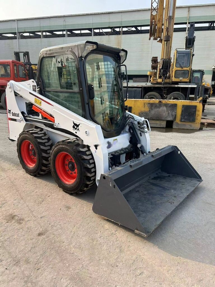 Bobcat S450 - Mini pá carregadora: foto 3 Bobcat S450 - Mini pá carregadora: foto 3