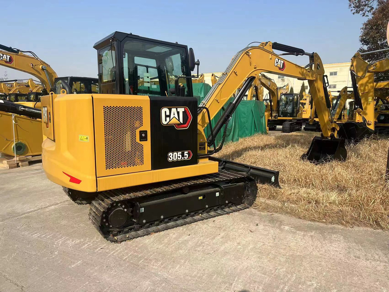CAT 305.5 - Mini escavadeira: foto 1 CAT 305.5 - Mini escavadeira: foto 1