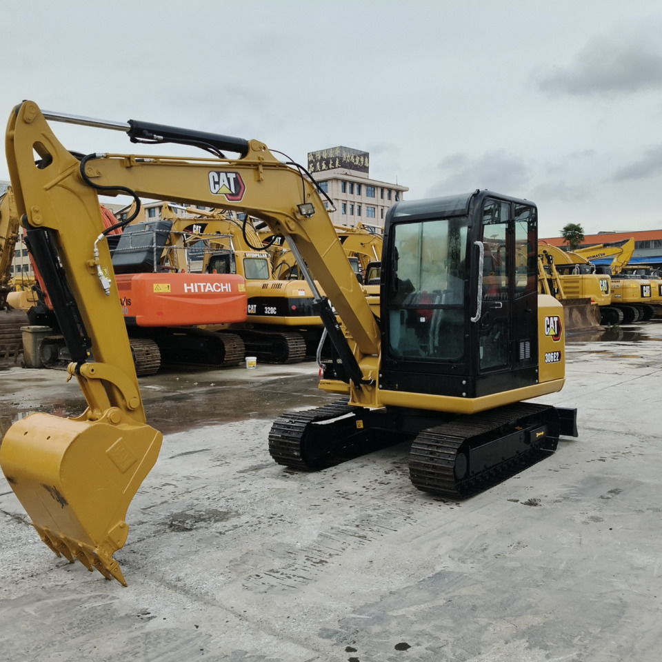 CAT 306E - Mini escavadeira: foto 2 CAT 306E - Mini escavadeira: foto 2