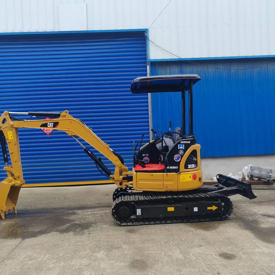 CATERPILLAR 303E CR - Mini escavadeira: foto 1 CATERPILLAR 303E CR - Mini escavadeira: foto 1