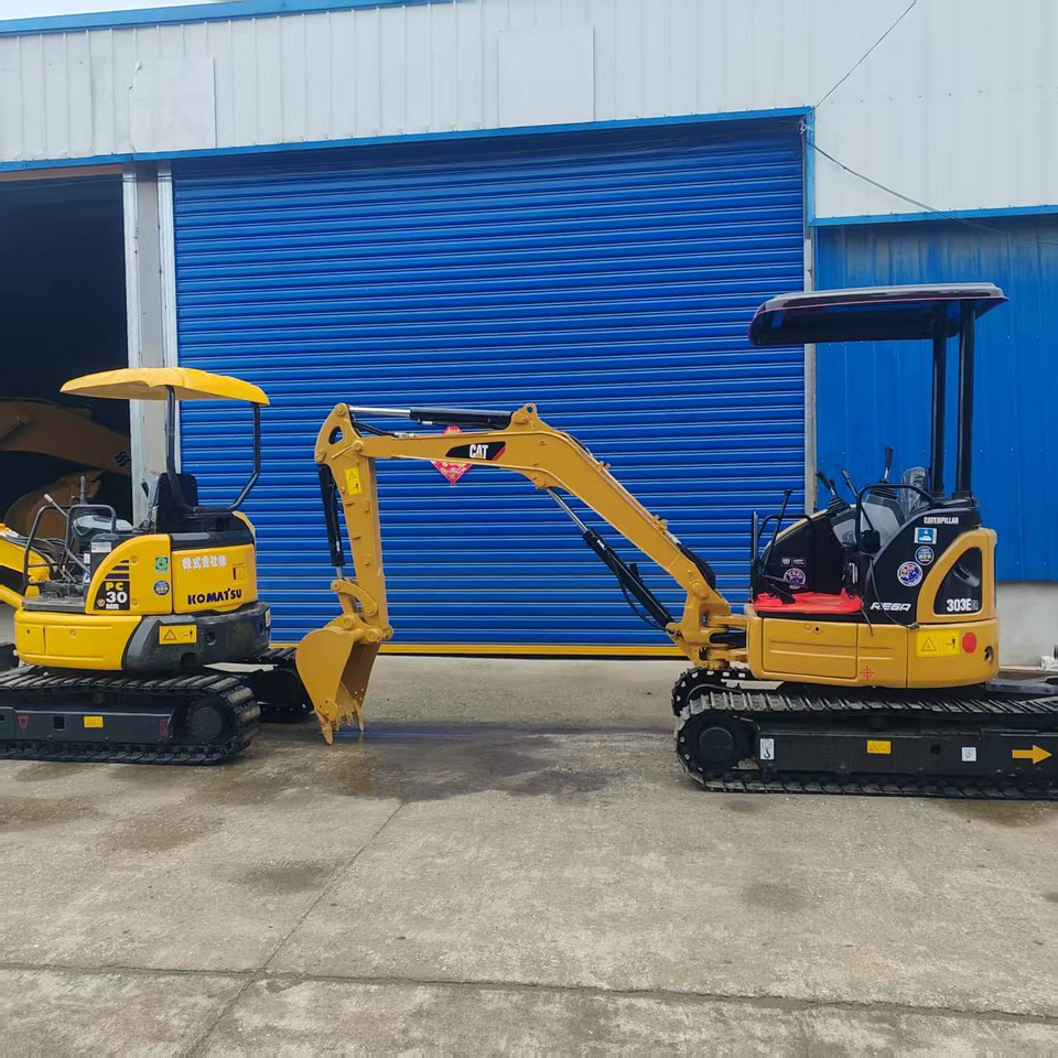 CATERPILLAR 303ECR - Mini escavadeira: foto 4 CATERPILLAR 303ECR - Mini escavadeira: foto 4