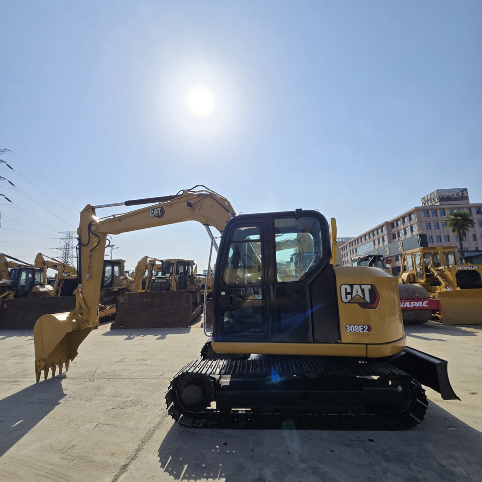 CATERPILLAR 308E2 - Mini escavadeira: foto 2 CATERPILLAR 308E2 - Mini escavadeira: foto 2