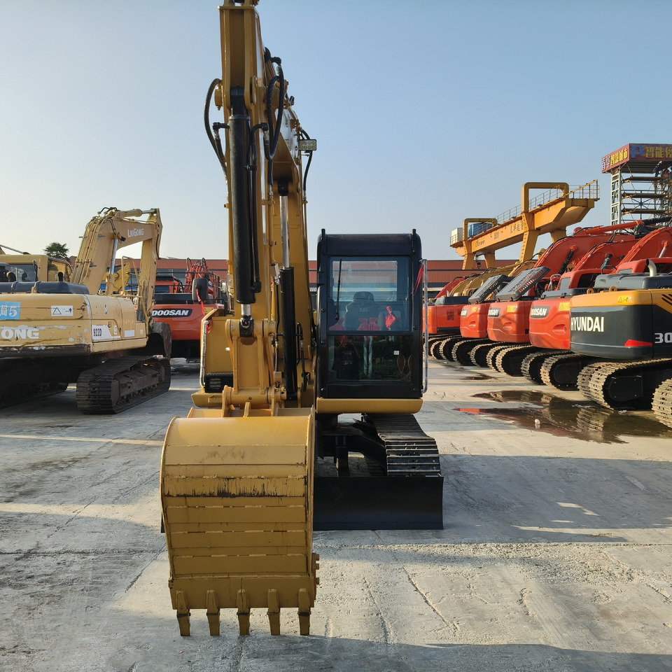 Mini escavadeira CATERPILLAR 308E2: foto 9 Mini escavadeira CATERPILLAR 308E2: foto 9