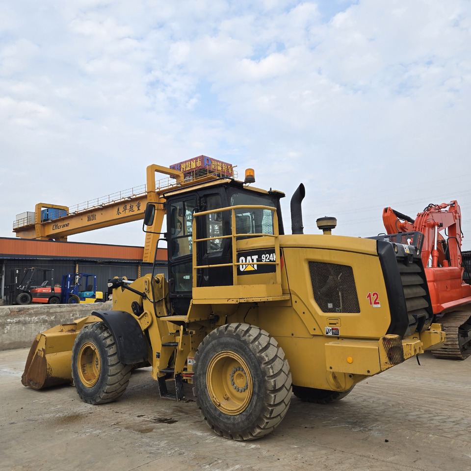CATERPILLAR 924K - Escavadeira de rodas: foto 4 CATERPILLAR 924K - Escavadeira de rodas: foto 4