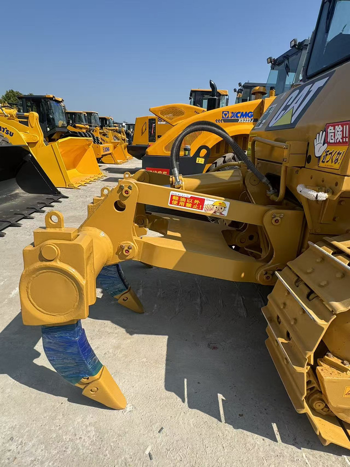 CATERPILLAR D6G - Buldôzer: foto 4 CATERPILLAR D6G - Buldôzer: foto 4