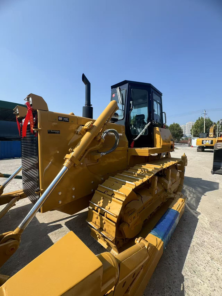 CATERPILLAR D6G - Buldôzer: foto 3 CATERPILLAR D6G - Buldôzer: foto 3
