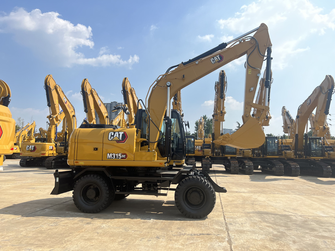 CATERPILLAR M315GC - Escavadora de rastos: foto 2 CATERPILLAR M315GC - Escavadora de rastos: foto 2