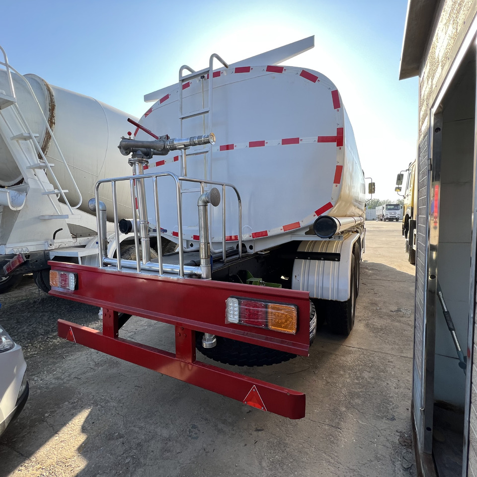 Camião SHACMAN F3000 Water Truck: foto 9