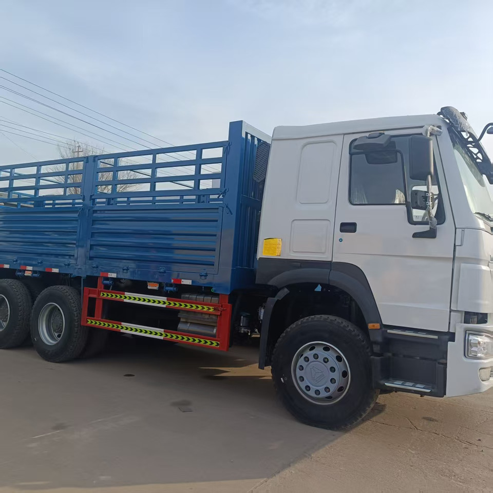 SINOTRUK HOWO - Camião: foto 4 SINOTRUK HOWO - Camião: foto 4