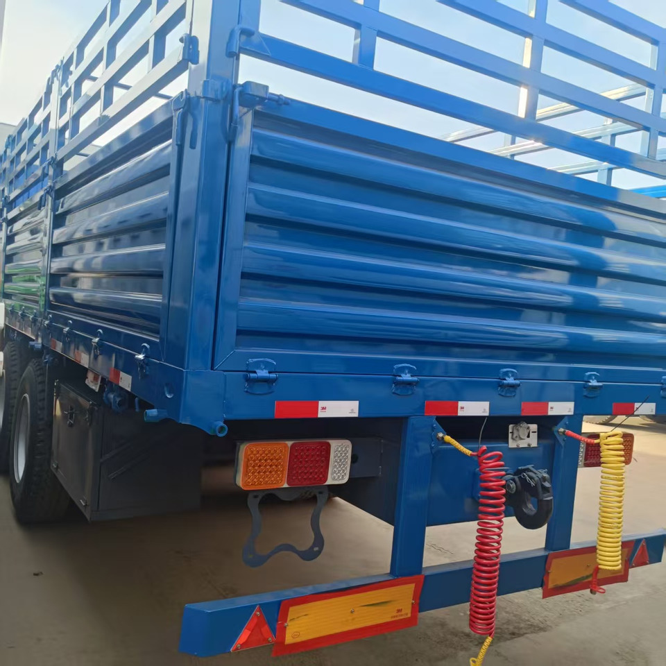 SINOTRUK HOWO - Camião: foto 3 SINOTRUK HOWO - Camião: foto 3